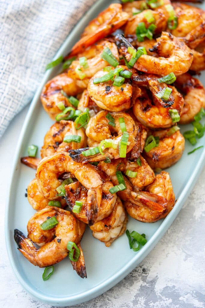 sriracha shrimp on a platter